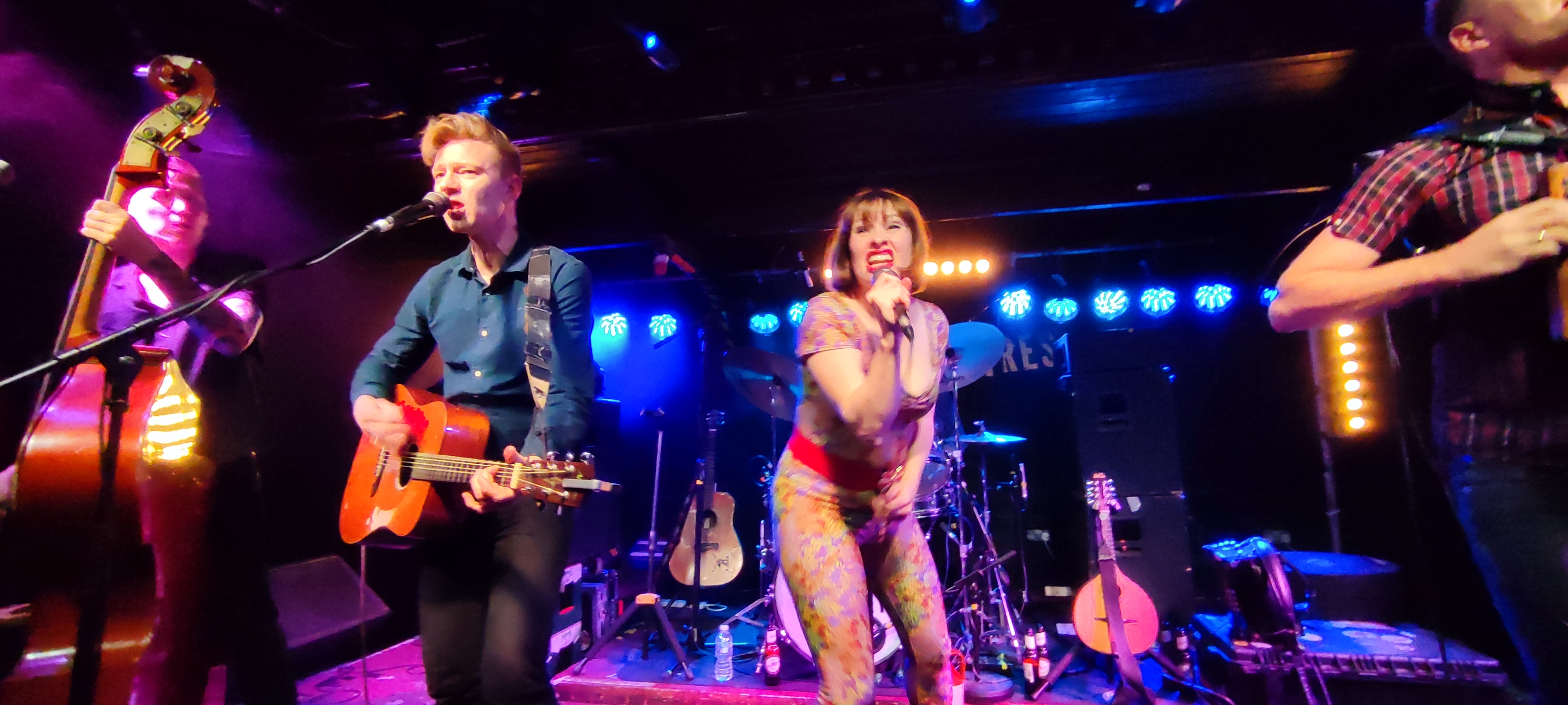 SkinnyLister2025-05-16EsquiresBedfordUK (1).jpg